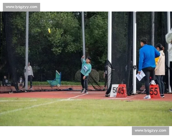 激烈角逐赛场风云 体育健儿拼搏争夺荣耀瞬间 激烈角逐赛场风云 体育健儿拼搏争夺荣耀瞬间